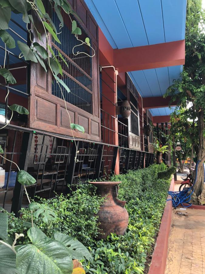 Nonthun 1 Hostel Khon Kaen Exterior foto